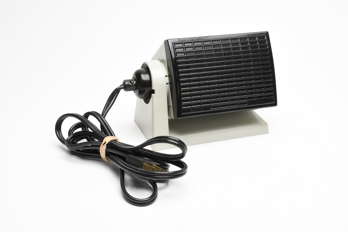 Kindermann 2076 Safelight w/OC Amber filter, Tested, Great