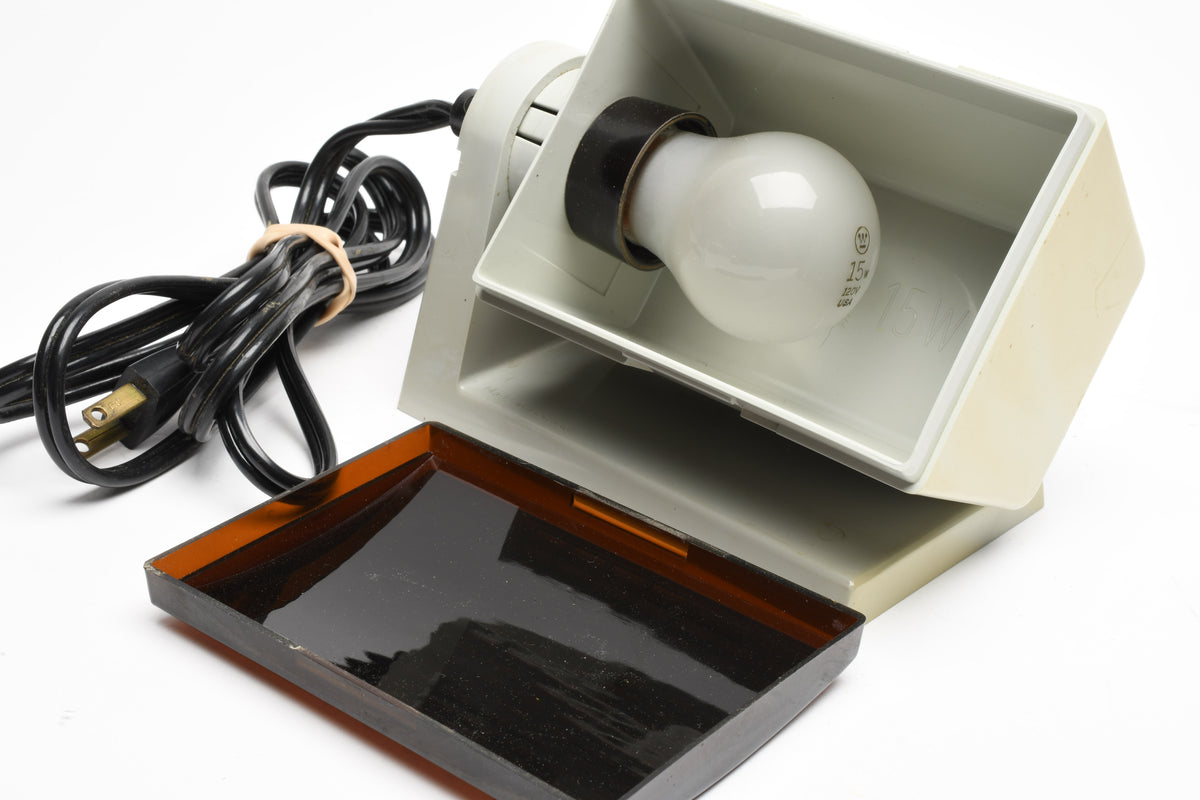 Kindermann 2076 Safelight w/OC Amber filter, Tested, Great