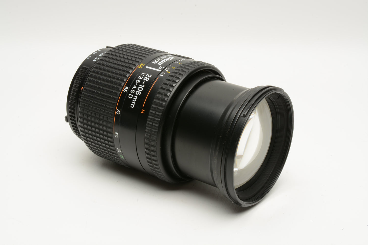 Nikon AF Nikkor 28-105mm f3.5-4.5D macro zoom lens, Caps. Great!