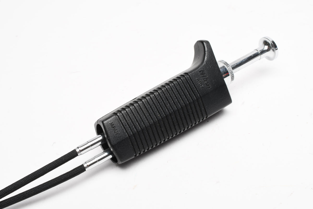 Nikon AR-7 Double cable release, Very clean, tested