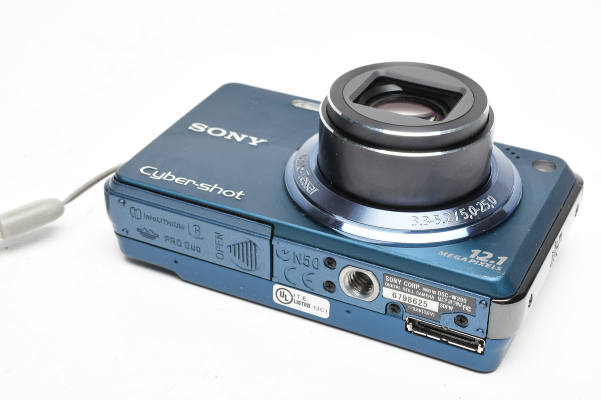 Sony DSC-W290 12.1MP Digital Point&Shoot camera, batt+charger+8GB Pro Duo + Case