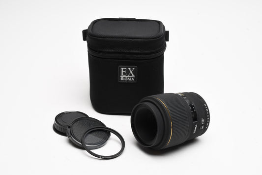 Sigma EX 105mm f2.8 DG Macro Pentax AF, Case+ 58mm UV, Mint-