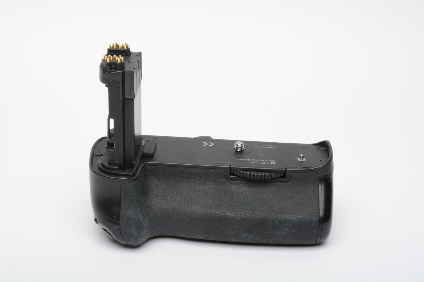 Vello BG-C14 Battery Grip for Canon EOS 5D Mark IV, Tested, clean