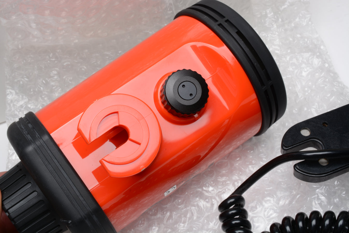 Nikon Nikonos SB-105 Underwated flash - NEW (Replaced by Nikon)