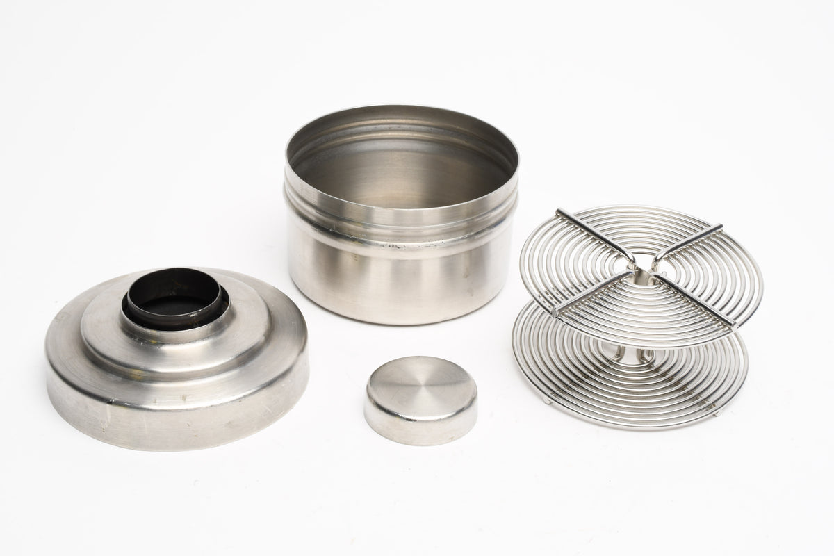 Stainless steel 35mm developing tank w/1X 35mm Stainless steel reel, Clean