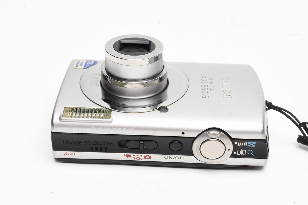 Canon IXUS 860 IS 8MP Digital Point&Shoot w/2X batts+charger+case++