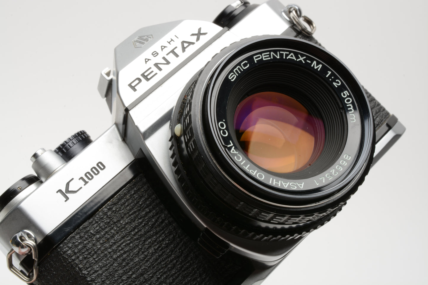 Pentax K1000 35mm SLR w/50mm f2 lens, New seals, strap, Nice!!