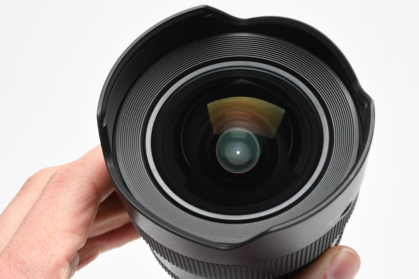 Sony FE 14mm f1.8 GM Lens SEL14F18GM, case, Mint, USA