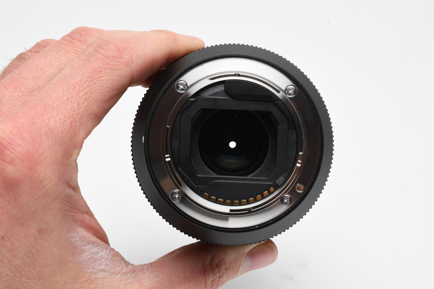 Sony FE 14mm f1.8 GM Lens SEL14F18GM, case, Mint, USA