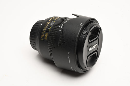 Nikon AF-S Nikkor 18-70mm 1:3.5-4.5 G ED DX IF w/Caps+hood, Mint-