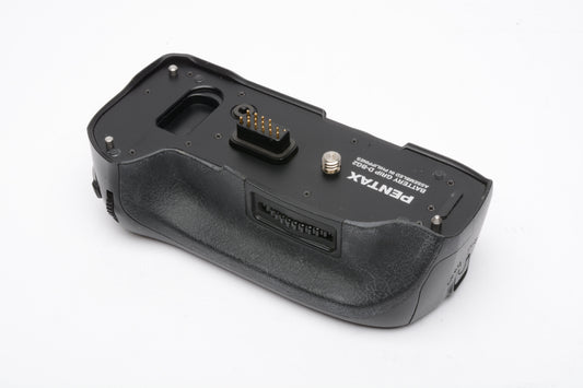 Pentax D-BG2 Battery grip, Nice and clean, tested