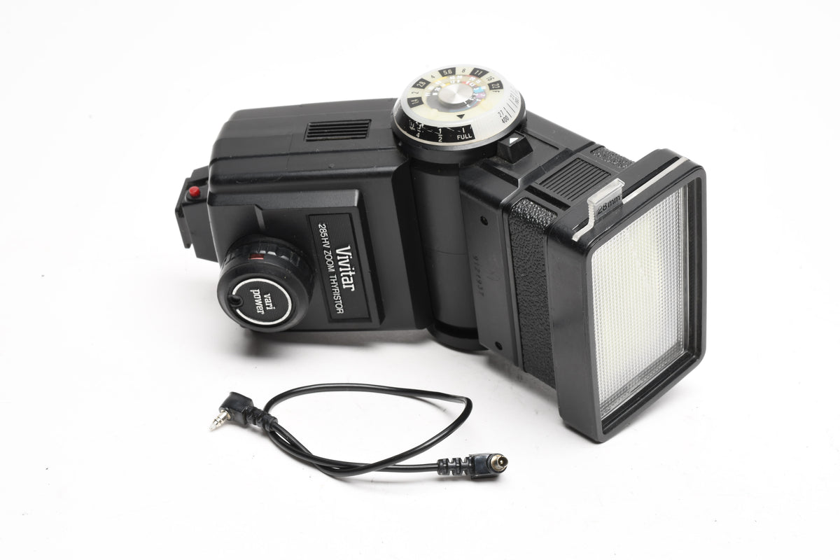 Vivitar Zoom Thyristor 285HV Flash w/Sync cord, Diffuser, Tested, Great!