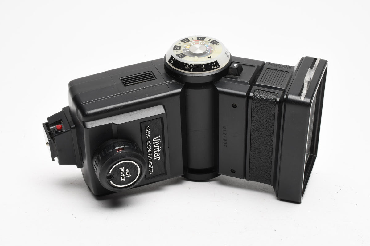 Vivitar Zoom Thyristor 285HV Flash w/Sync cord, Diffuser, Tested, Great!
