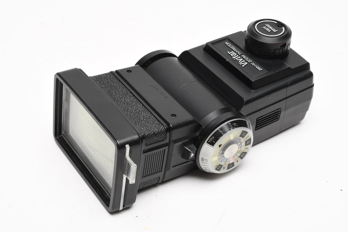 Vivitar Zoom Thyristor 285HV Flash w/Sync cord, Diffuser, Tested, Great!