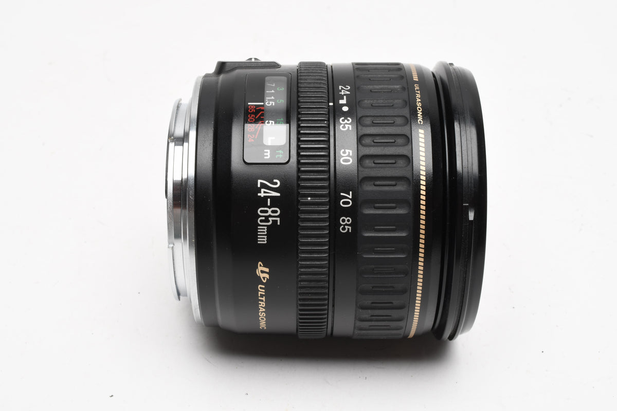 Canon EF 24-85mm f3.5-4.5 USM  compact zoom lens, caps, UV, Hood, Great!