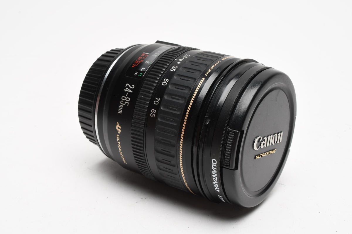 Canon EF 24-85mm f3.5-4.5 USM  compact zoom lens, caps, UV, Hood, Great!