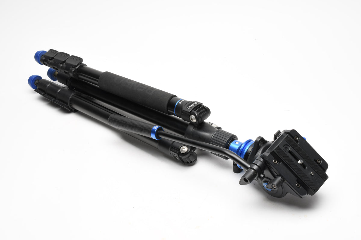 Benro Aero 4 tripod w/S4 video pan head, QR plate and Manfrotto carry case