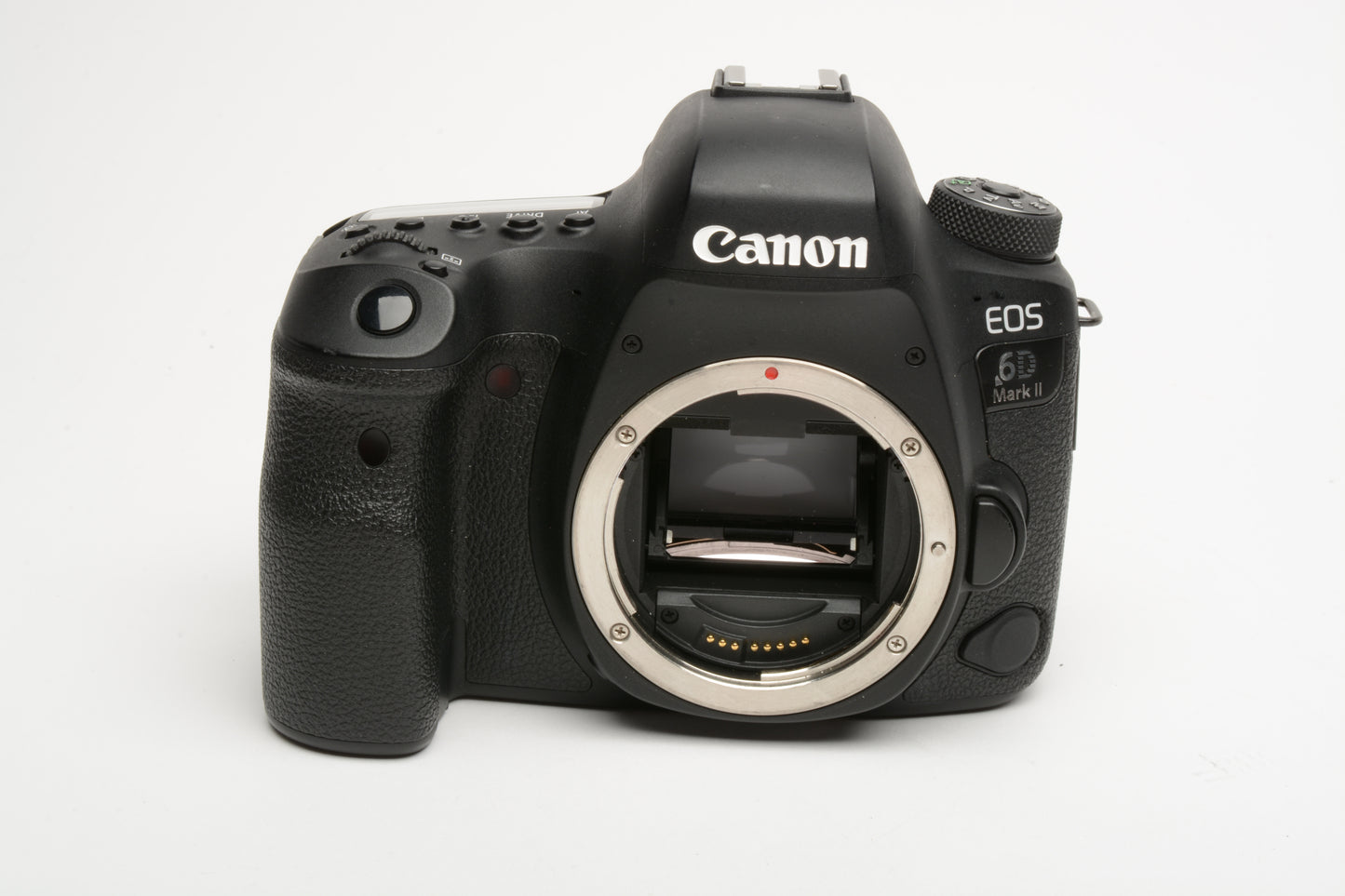 Canon EOS 6D Mark II 26.2MP DSLR body, batt, charger, only ~18K acts! tested, nice!