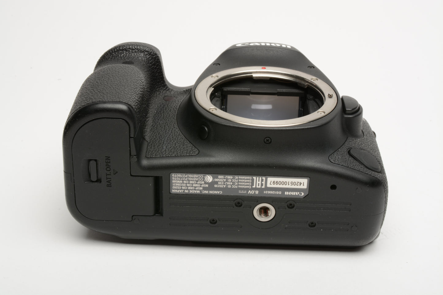 Canon EOS 6D Mark II 26.2MP DSLR body, batt, charger, only ~18K acts! tested, nice!