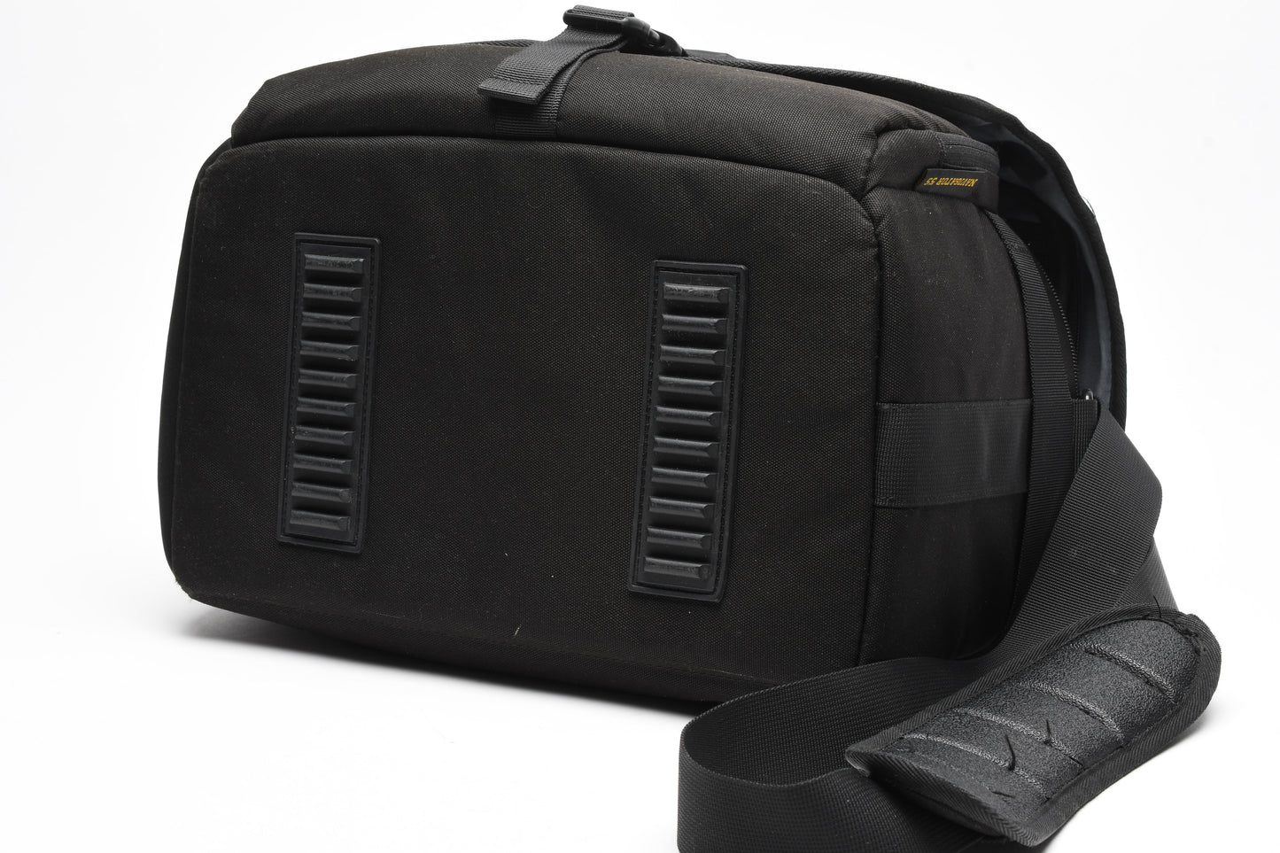 Ruggard Navigator 55 DSLR Shoulder Bag, Nice & Clean