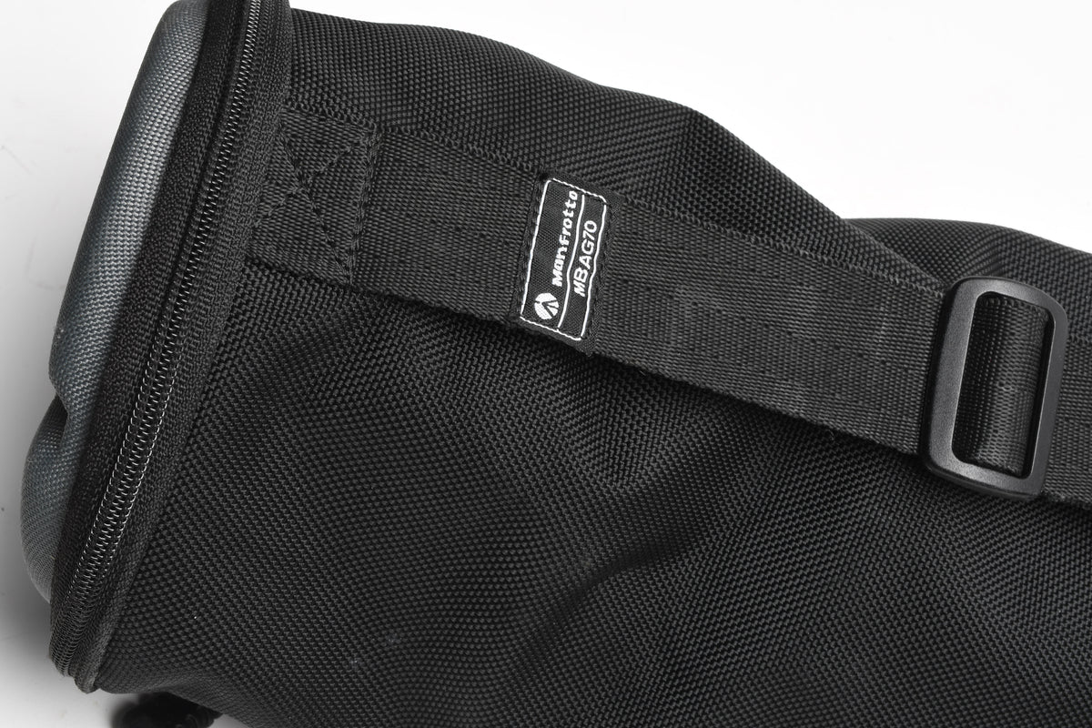 Benro Aero 4 tripod w/S4 video pan head, QR plate and Manfrotto carry case