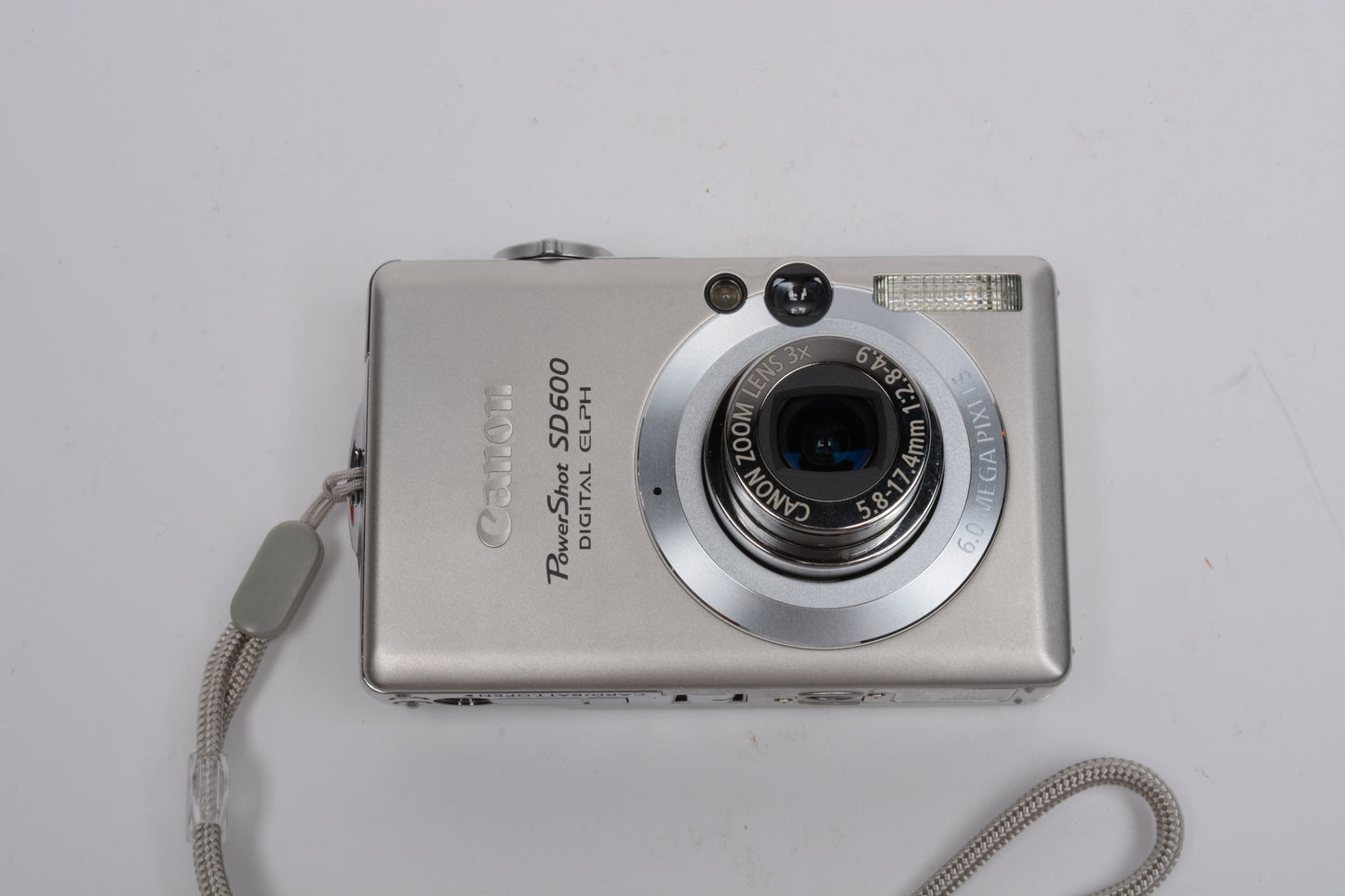 Canon PowerShot SD600 6MP Digital Point&Shoot w/batt+charger+SD Boxed