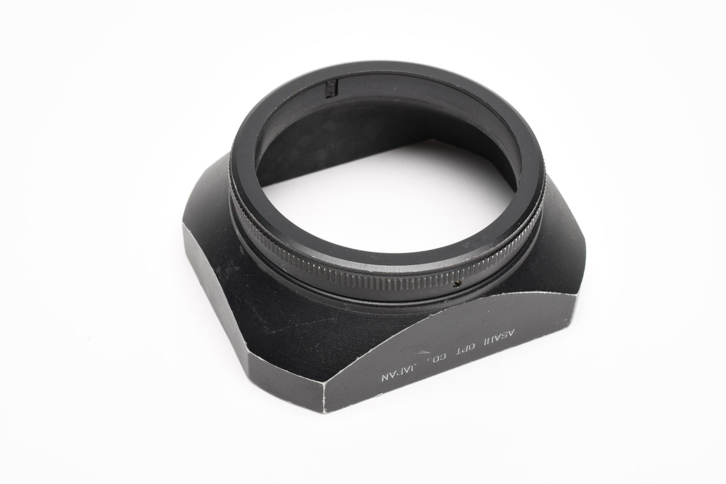 Takumar 28mm f3.5 metal lens hood, 49mm diameter, Good w/Case