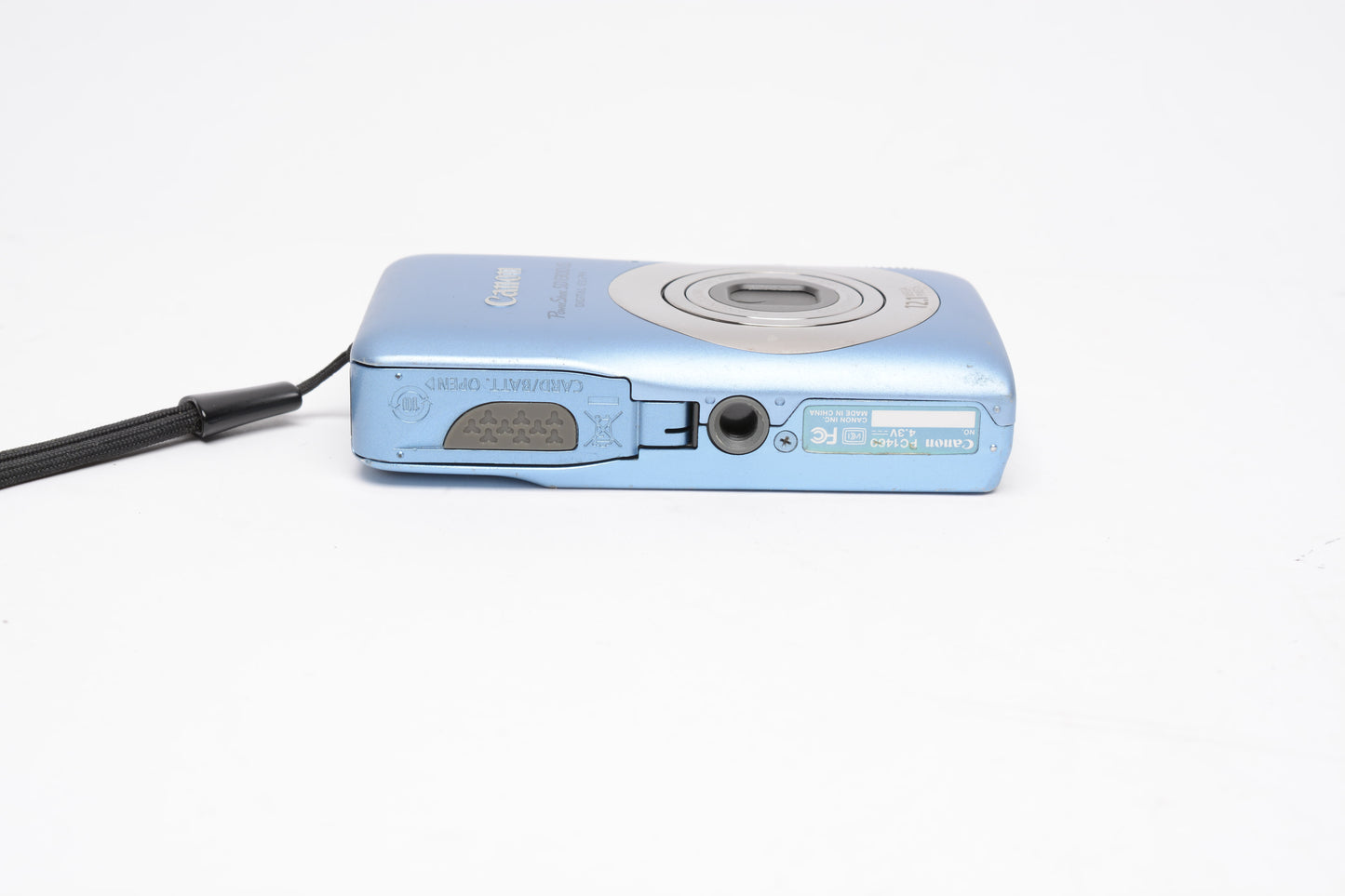 Canon PowerShot SD1300 IS Digital Elph Point & Shoot Camera w/ batt, charger, SD
