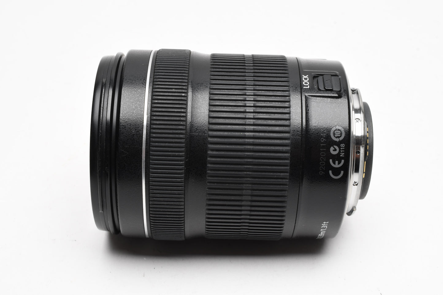 Canon EFS 18-135mm f3.5-5.6 IS STM zoom lens, caps, *Read
