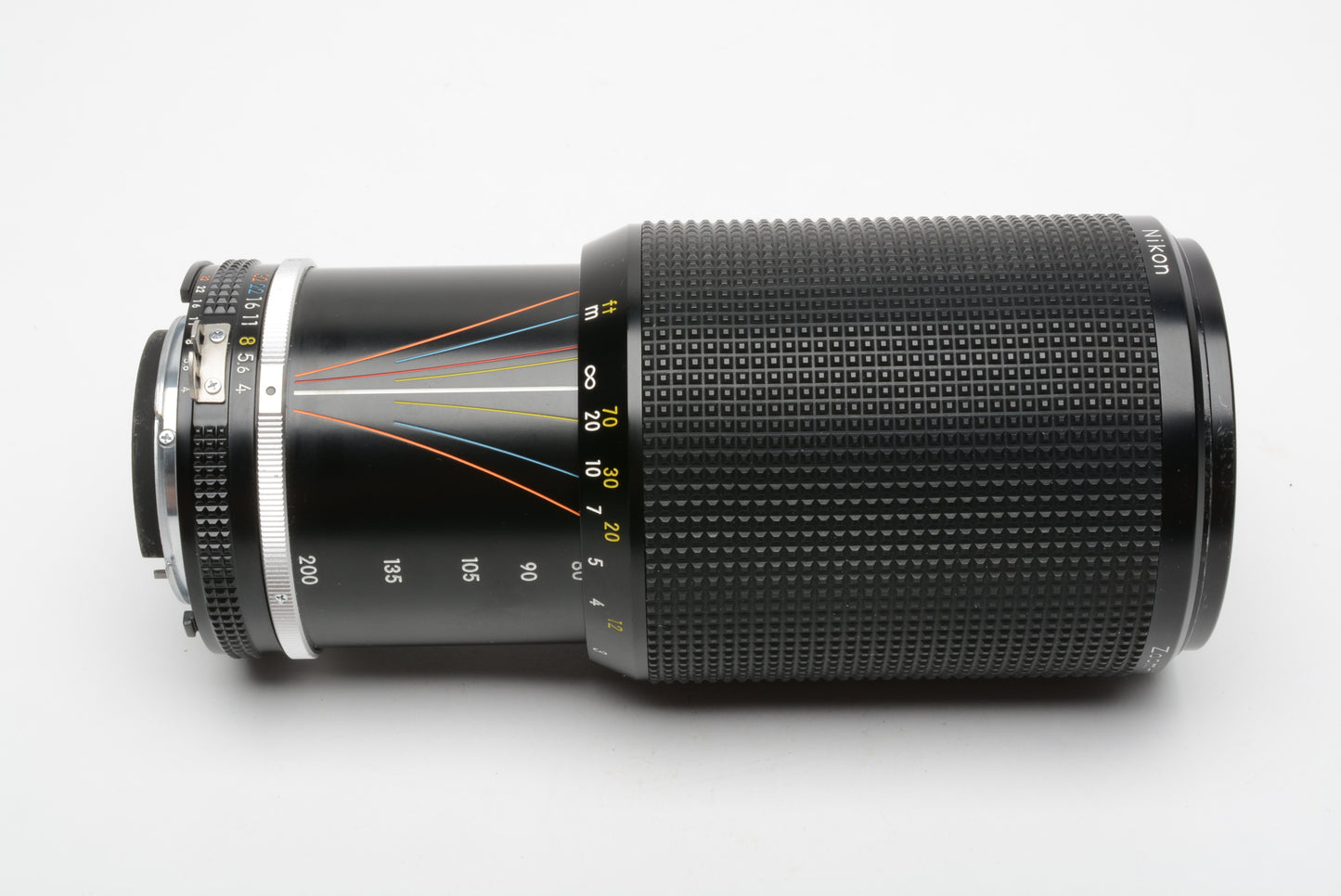 Nikon Nikkor 80-200mm f4 AIS telephoto zoom lens, very clean and sharp!