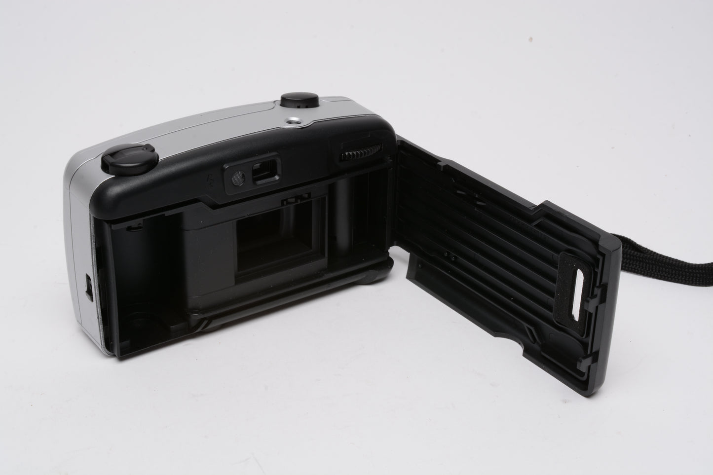 Vivitar 35mm Point&Shoot Focus Free camera, Tested