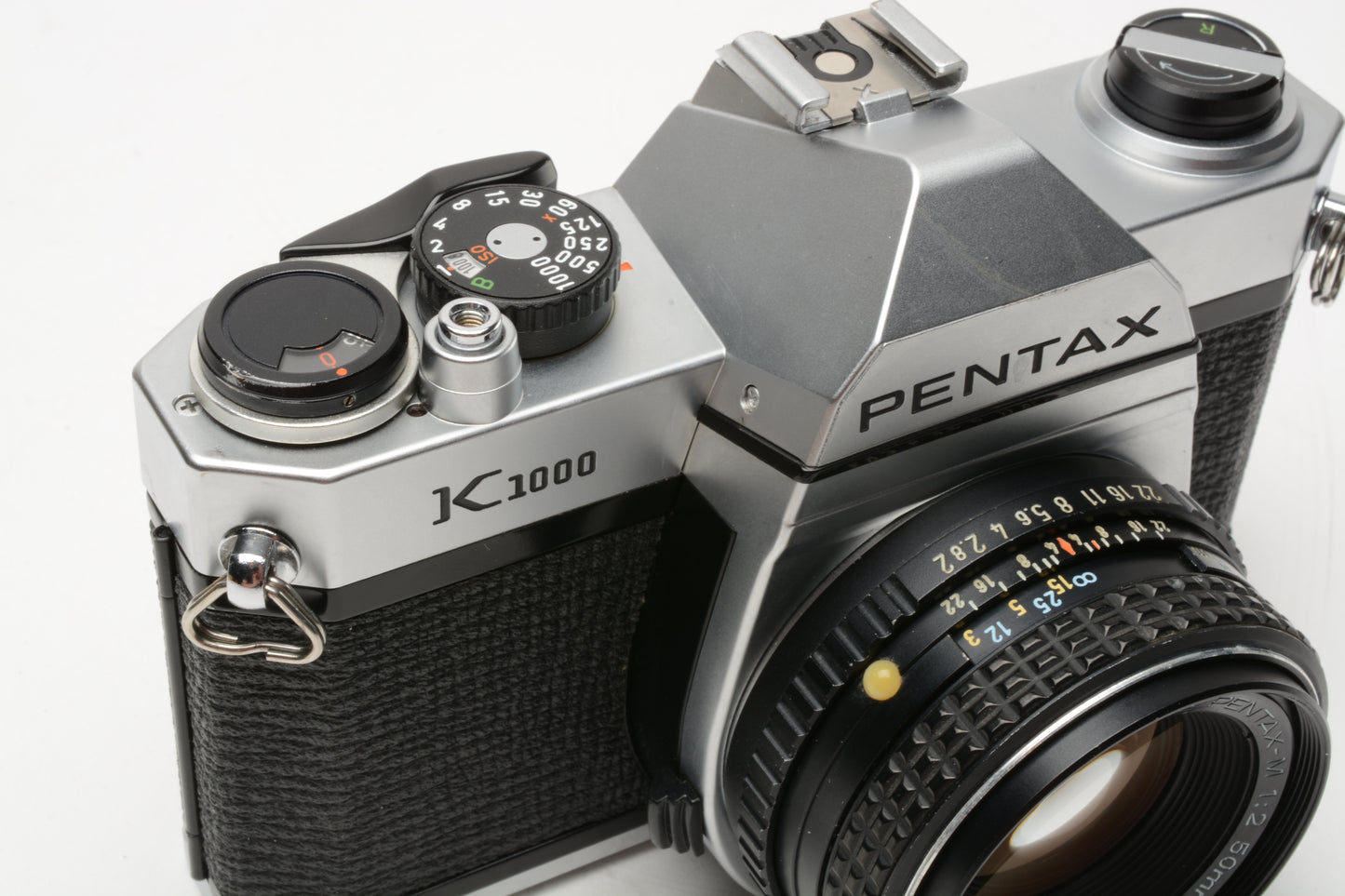 Pentax K1000 35mm SLR w/50mm f2 lens, New seals, strap, Late Version