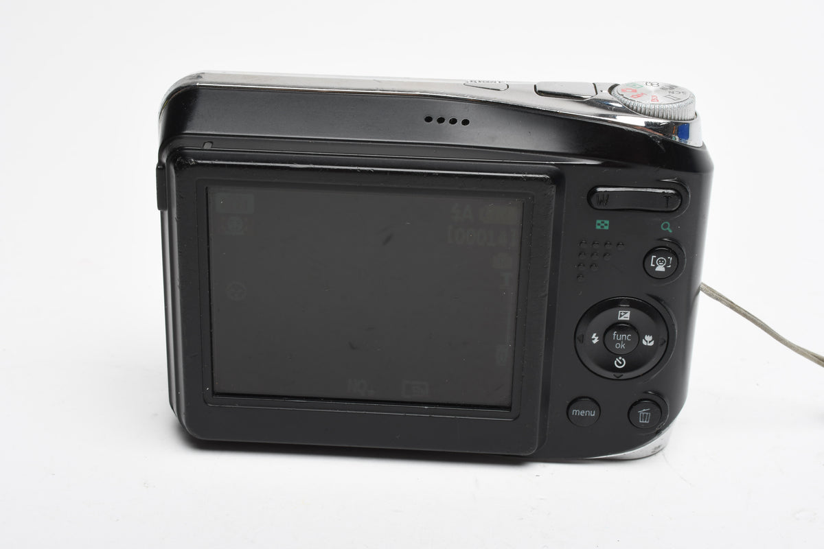 GE A950 9.1 MP Digital Point&Shoot w/ 5X optical Zoom, 4GB SD, Good