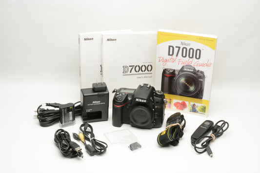 Nikon D7000 16.2MP DSLR, batt, charger, Only 6316 Acts! Very clean, light use