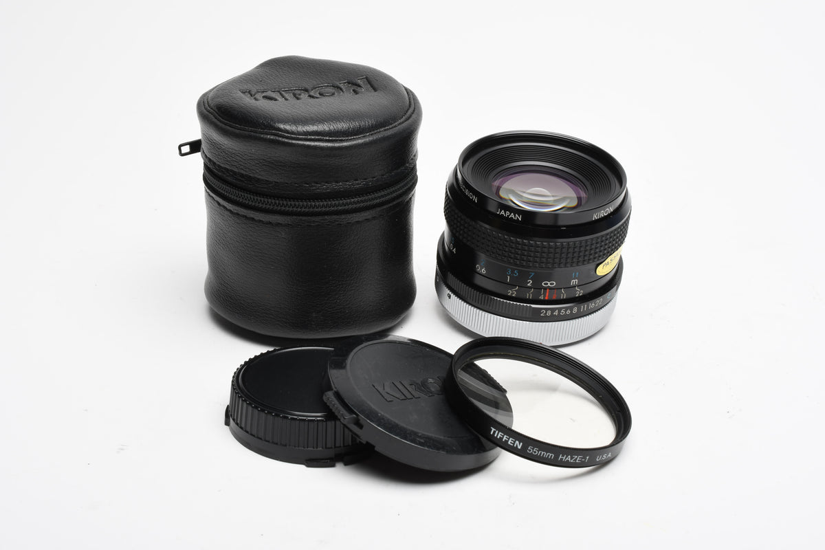 Kiron 28mm f2.8 wide lens for Canon FD Mount lens, Case, UV, Great!
