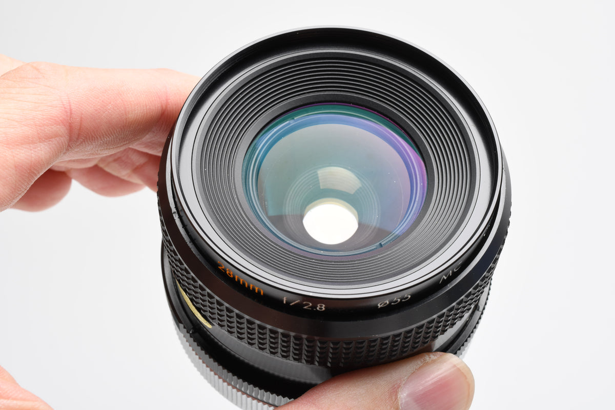 Kiron 28mm f2.8 wide lens for Canon FD Mount lens, Case, UV, Great!