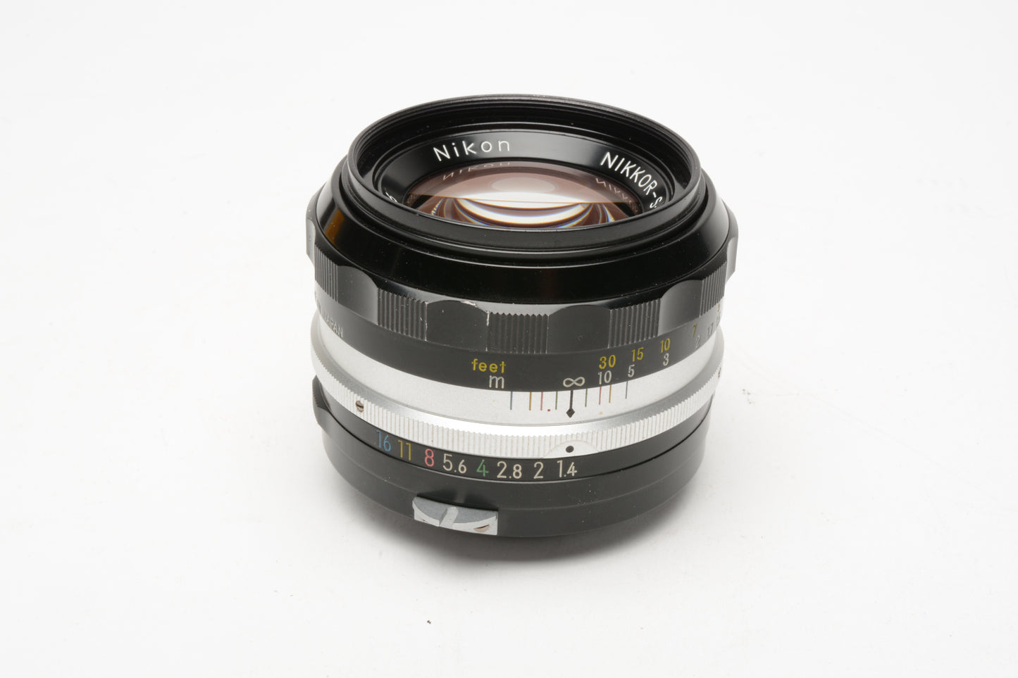 Nikon Nikkor-S.C 50mm f1.4 Non-AI Prime lens, caps, sharp! Nice