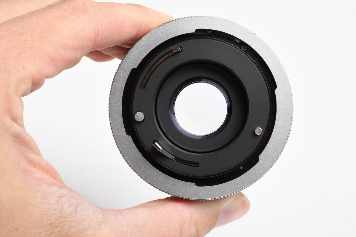 Kiron 28mm f2.8 wide lens for Canon FD Mount lens, Case, UV, Great!