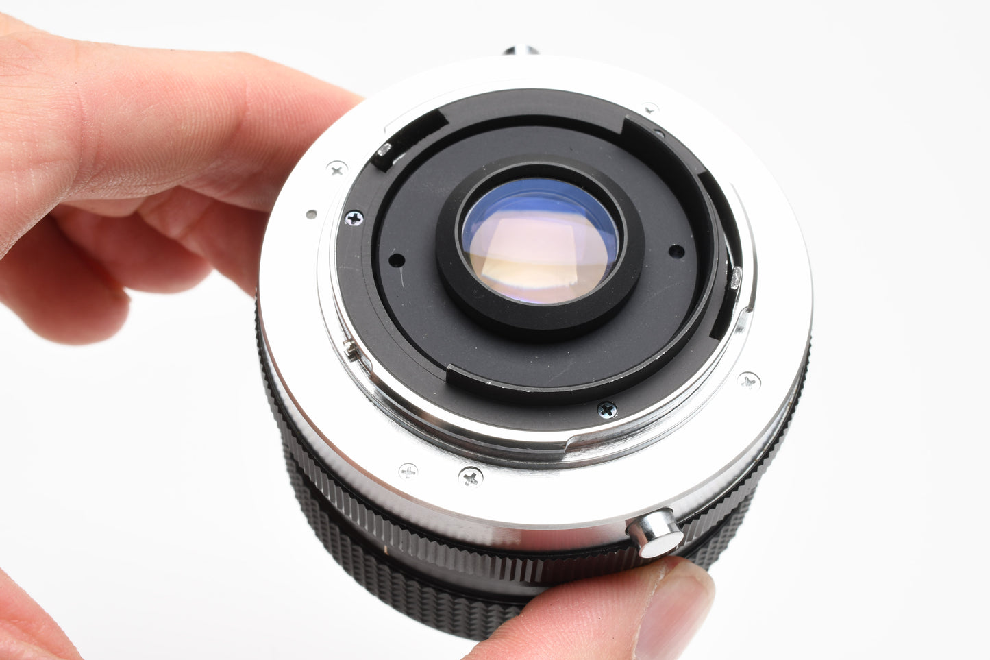 Deitz 28mm f2.8 MC wide angle lens for Olympus OM mount, caps, clean