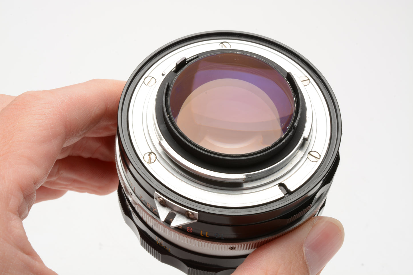 Nikon Nikkor-S 50mm f1.4 Non-AI Prime lens, caps, sharp! Nice