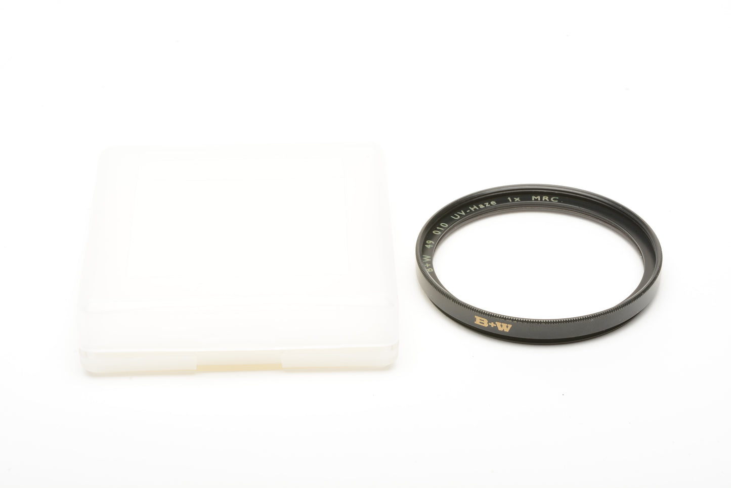 B+W 49mm UV 010 1X MRC filter in jewel case, very clean
