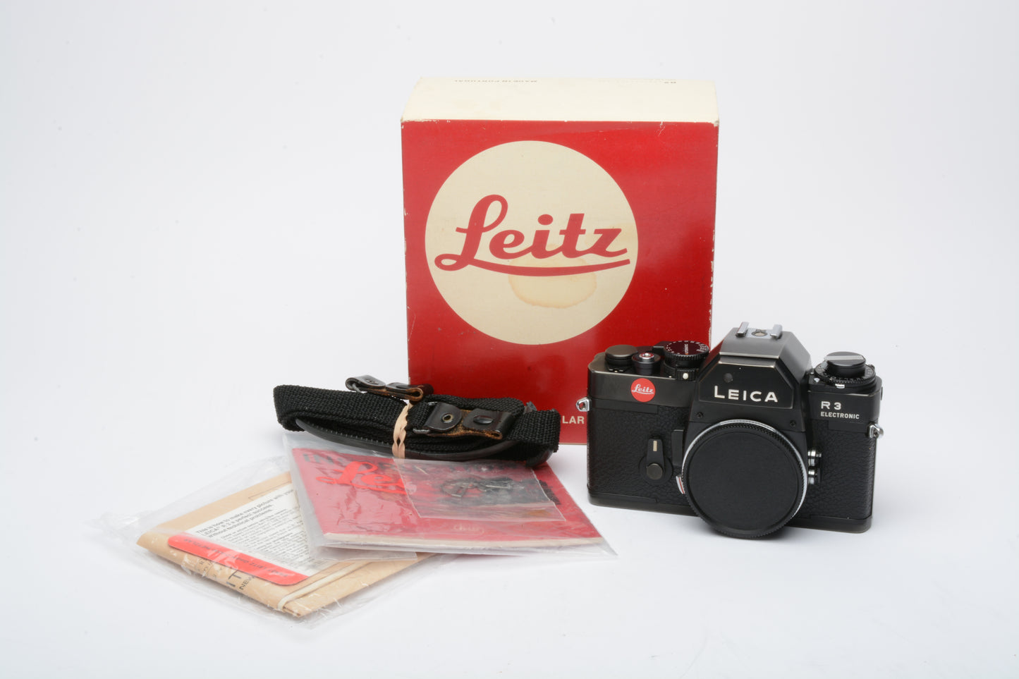 Leica R3 Electronic 35mm SLR body (Black), Boxed, strap+papers