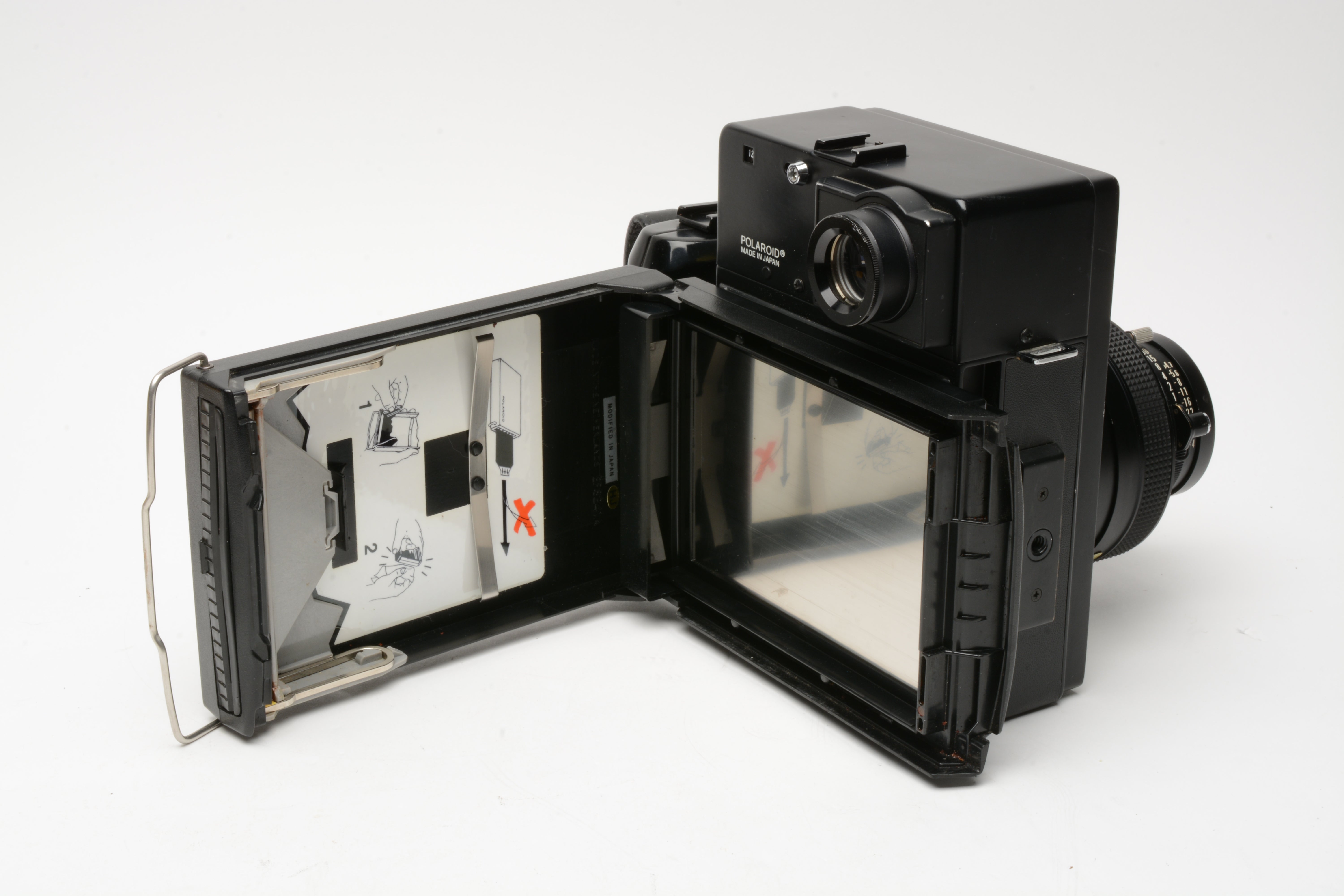 Polaroid 600SE Instant Camera w/Mamiya 127mm F4.7, New seals