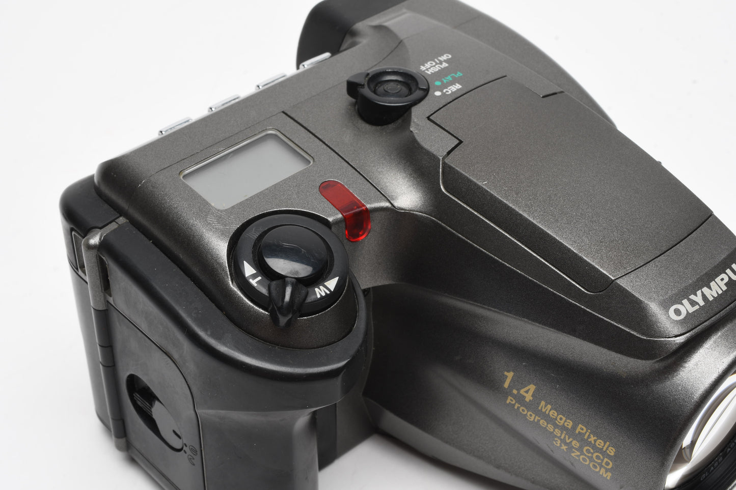 Olympus D600L 1.4MP Digital Point&Shoot, UV+Cap, tested