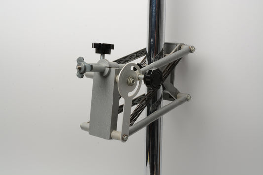 Testrite? copy stand ~17x16 base, ~35" tall, Works great