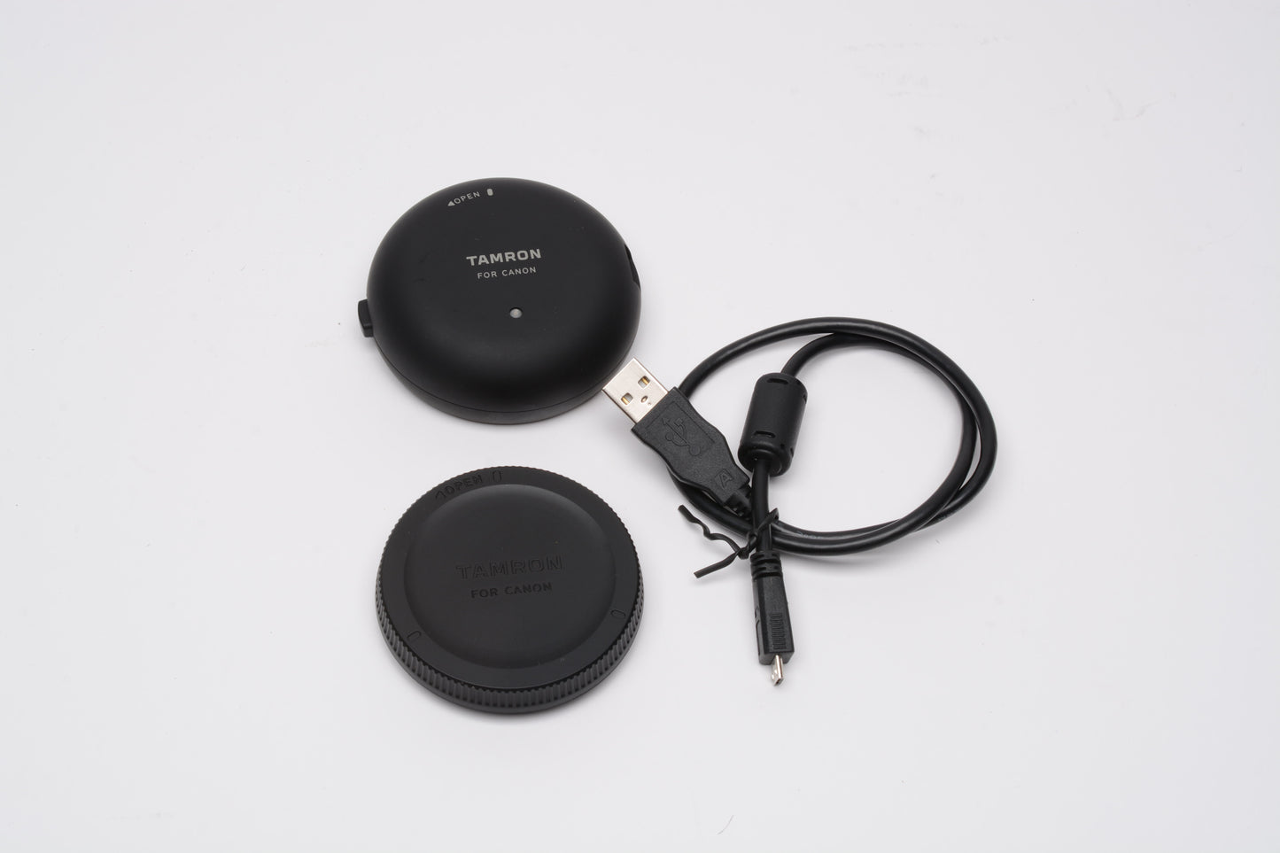Tamron TAP-In Console TAP-O1E for Canon, Cap, USB Cable, Clean