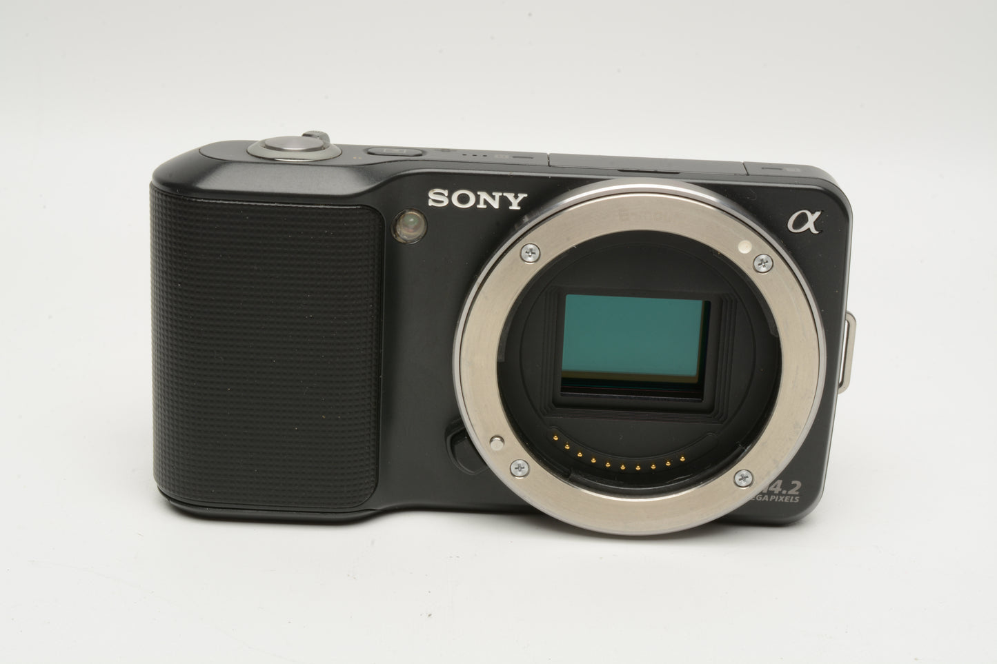 Sony NEX-3 camera body, 2batts, charger, strap +Flash, Only 6750 Acts