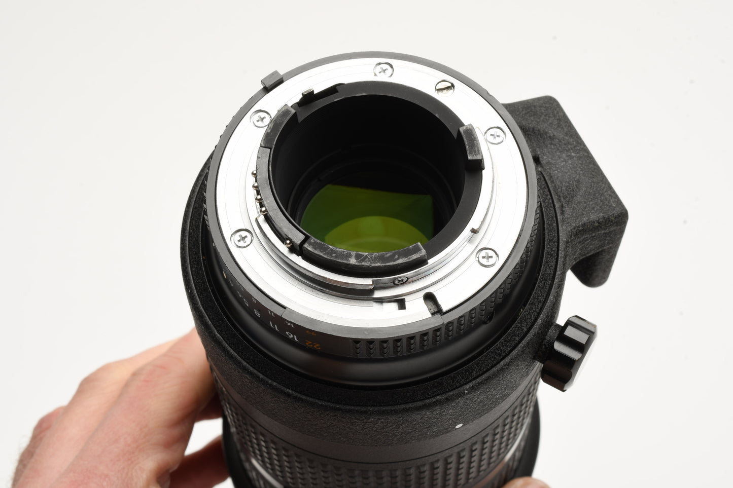 Nikon Nikkor AF 80-200mm f2.8 D ED w/Case, caps, and Hoya UV filter, Great!