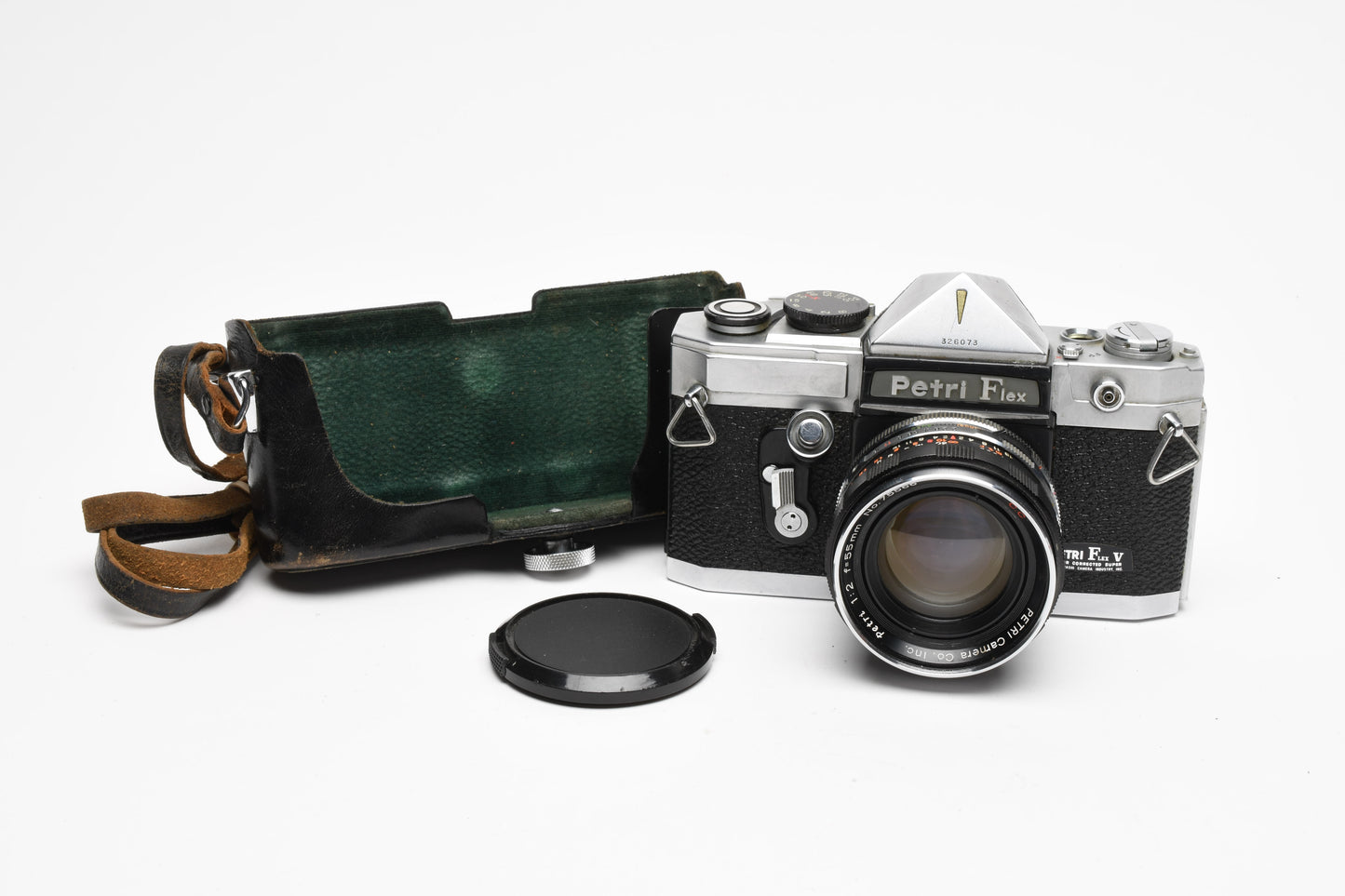 Petri Flex V 35mm SLR Film Camera w/55mm f2 Lens, 1/2 case, Tested