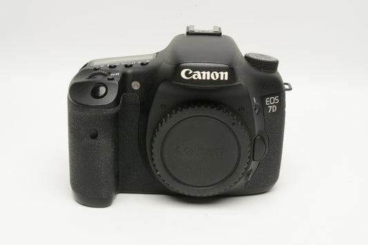 Canon EOS 7D 18MP DSLR body, batt, charger, 40K Acts, Fully tested, Nice